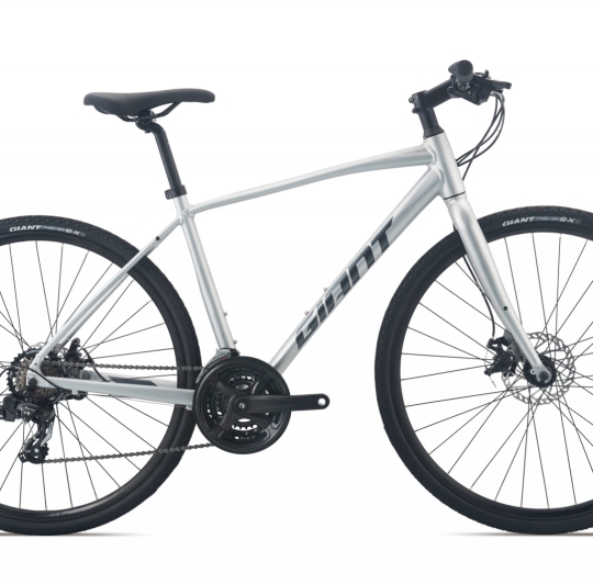                                      GIANT 2022 ESCAPE 2                                