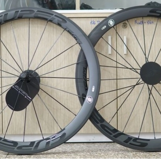                                      Vành Carbon Super Team Tem Đen                                 
